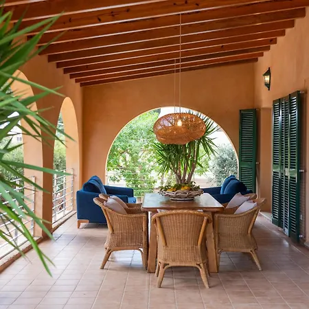Paz Y Mar, Villa *
